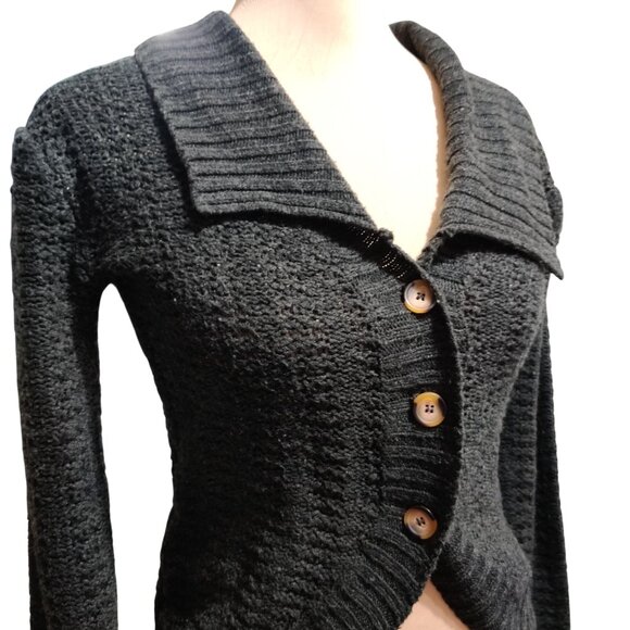 2B Loved M Grey Textured Knit Cropped Collared Button Up Sweater Y2K Layer Chic - Picture 3 of 7